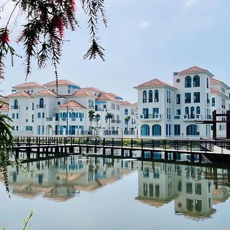 Herriot Ha Long Hotel Exterior foto